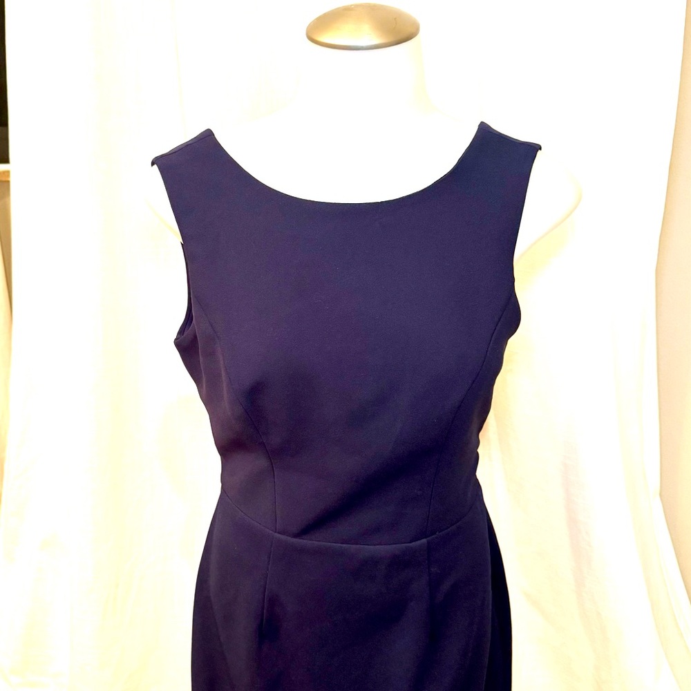 Navy Dress
Size 4